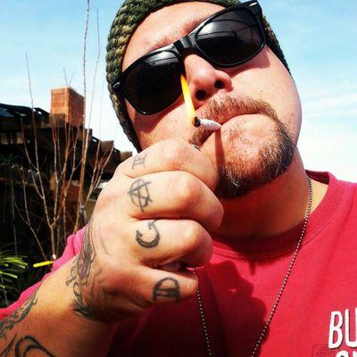 whats up twitter fam! im farmer dave an advocate, and farmer of cannabis in So Cal. follow me for information on growing and all things cannabis, cheers!