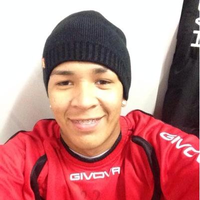 futbolista profesional deportes quindio,universitario de popayan,selecciones colombia sub,15,17,y sub 20-boyaca chico 2014