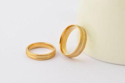 LinnaPuspita's profile picture. cincin couple, kalung, gelang, material titanium asli, murah cp : 085640797932. pin by req