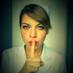 Thais Blume (@tdeblume) Twitter profile photo
