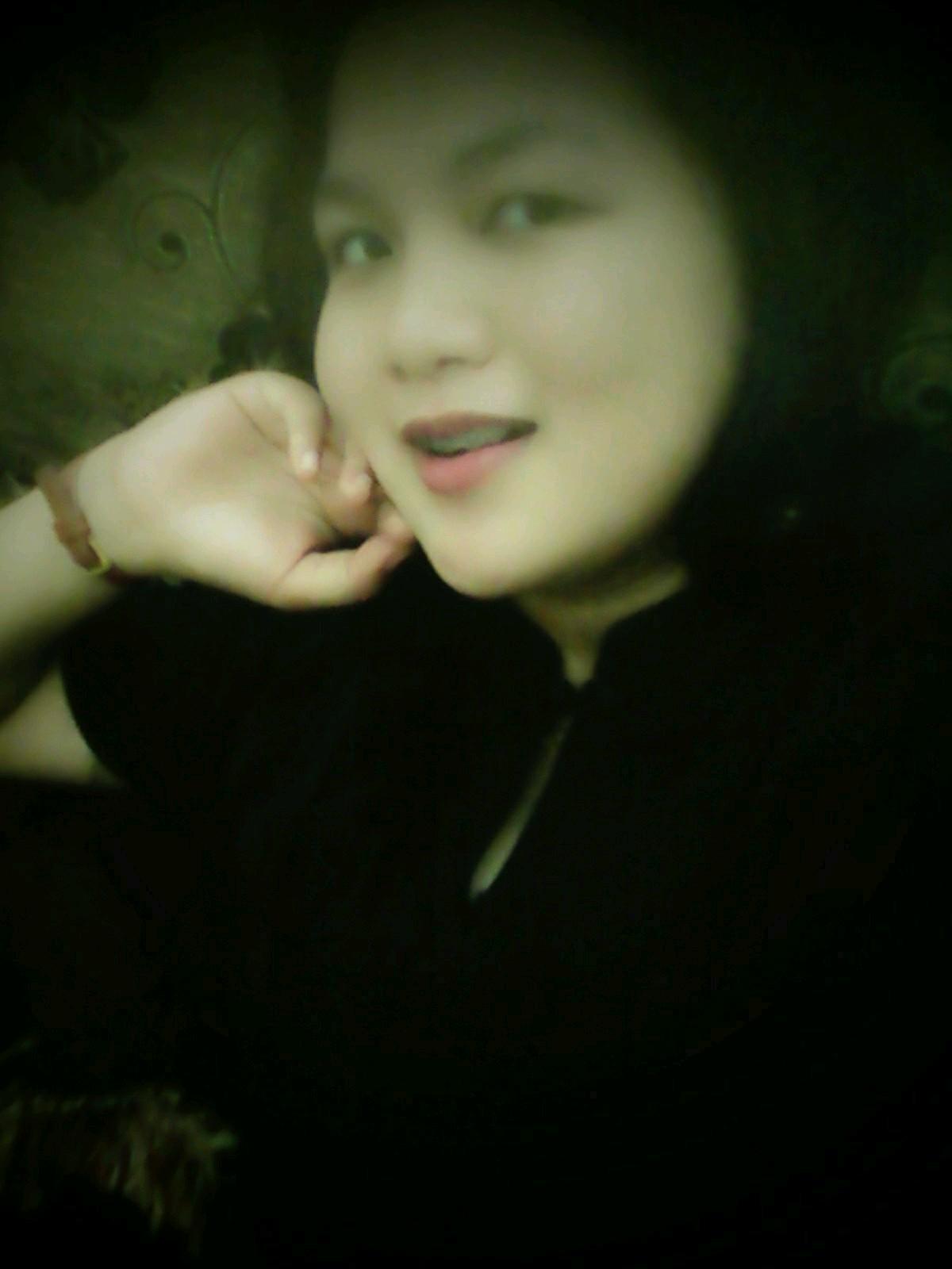 DebbyWiri's profile picture. Loveyou ILhamPradiptaIrman|PIN:5169B888 |FB:Debby Wiri Utari | ig:debbywiriutari