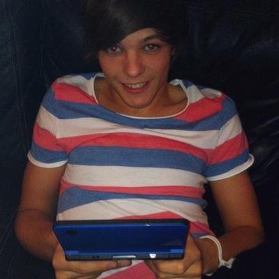 I'm a little twink for my daddy.