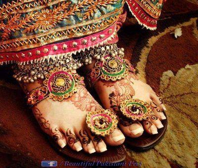 dipikakhanna143's profile picture. i love driving..chocolates..shopping..movies and i love my nails.