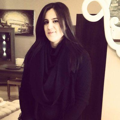 Uzülme degmez diyor dünya Bırakıp gideninde gidip gelmeyenin de canı cehenneme...