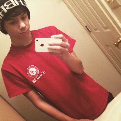 16 years old. Currently live in Horn Lake, Ms.