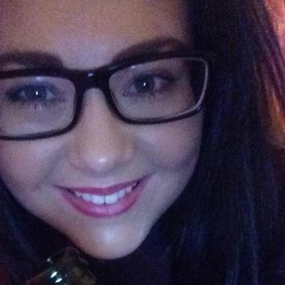 Instagram- _holliehughes         Snapchat- holliehughes92