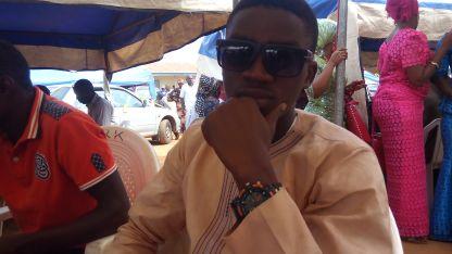 With God i gat all.