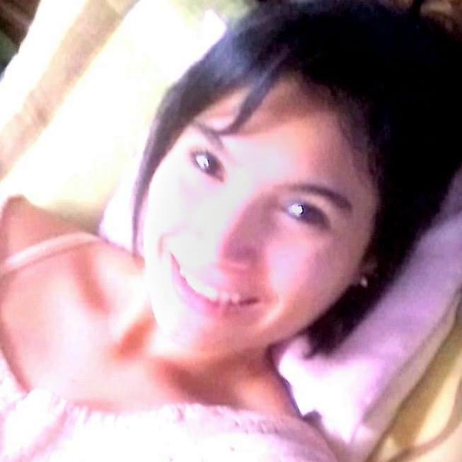 yullietfloress's profile picture. 