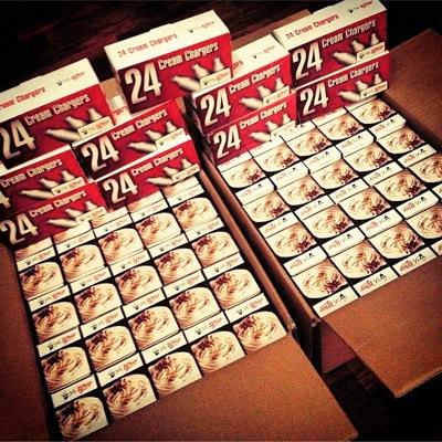 Station_Balloon's profile picture. 07943180810  Get Your Balloons In Essex To London£10 a box £10 a cracker Free Rubbers To All Deliveries 07943180810