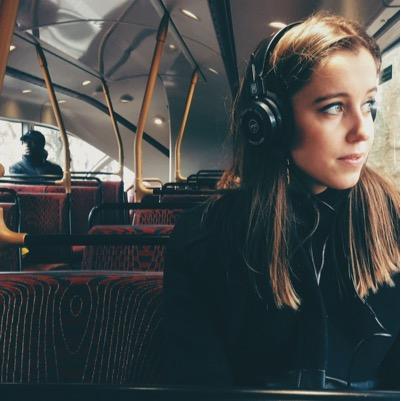 RachaelSolway's profile picture. Ex-GB pool paddler and Loughborough Graduate based in New York. Partial to 80's electro and dancing all night.