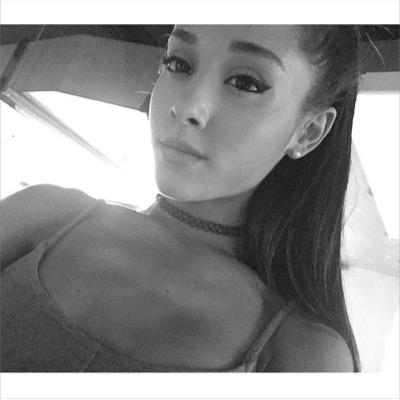 dont follow me! FOLLOW @Mimu4grande INSTEAD PLEASE! SHE FOLLOWS BACK!