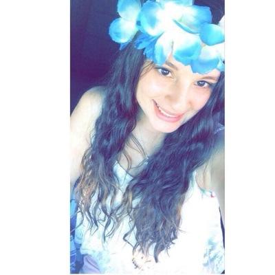 Estudiante de Educación Especial UCM, 20 años. ✨