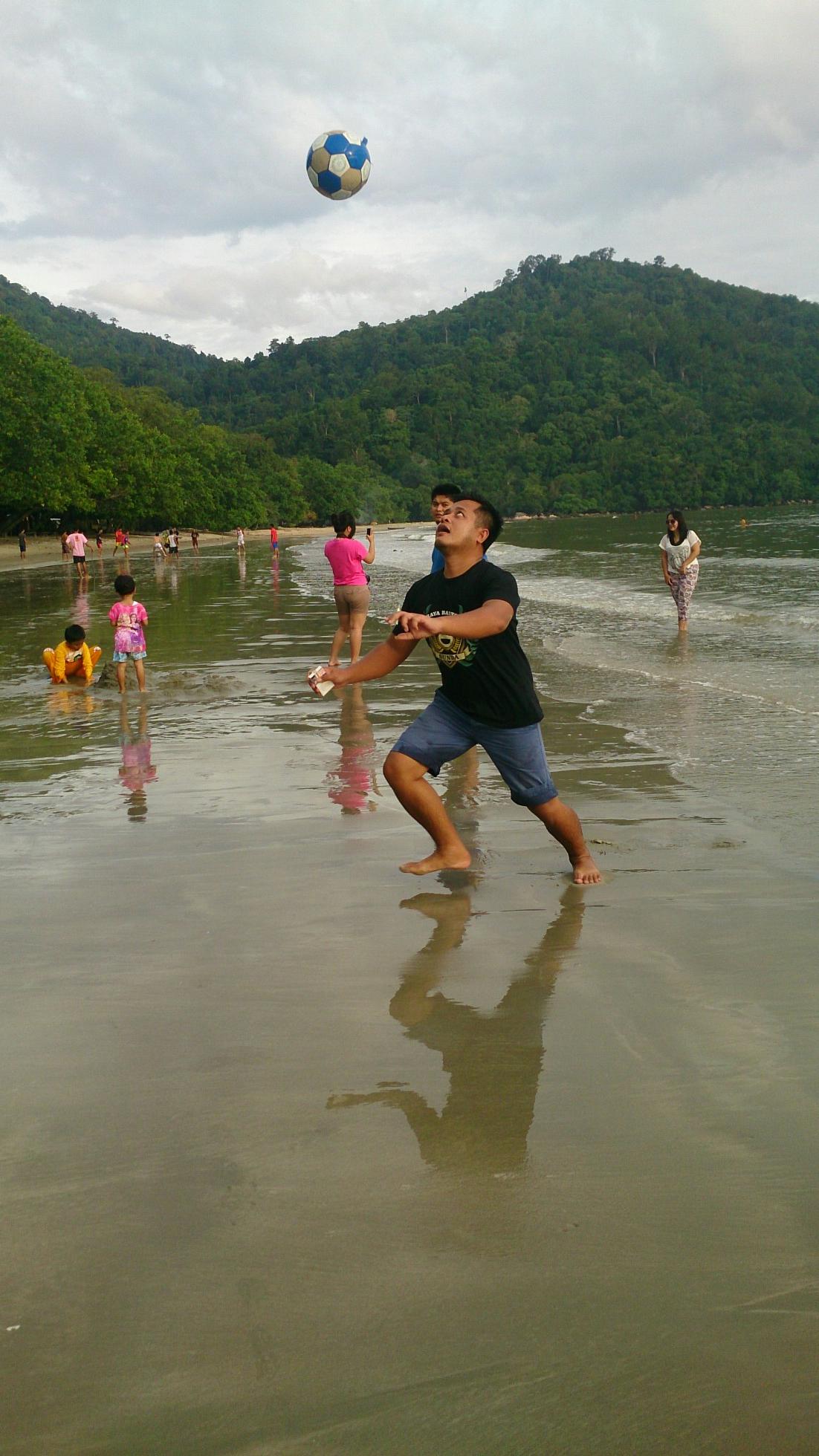 maazkoen's profile picture. 