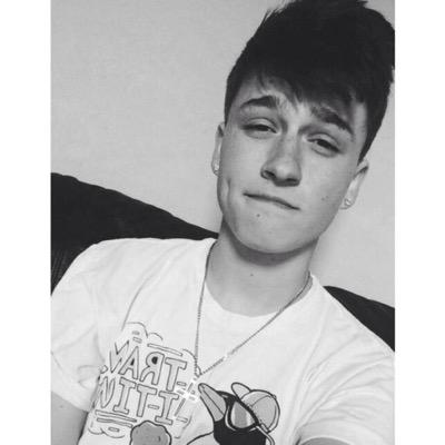 Please Rt ------ https://t.co/99gBwcxuxD and tag @CrawfordCollins