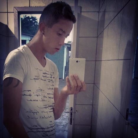 whatsApp: 05596877762 chama la :p