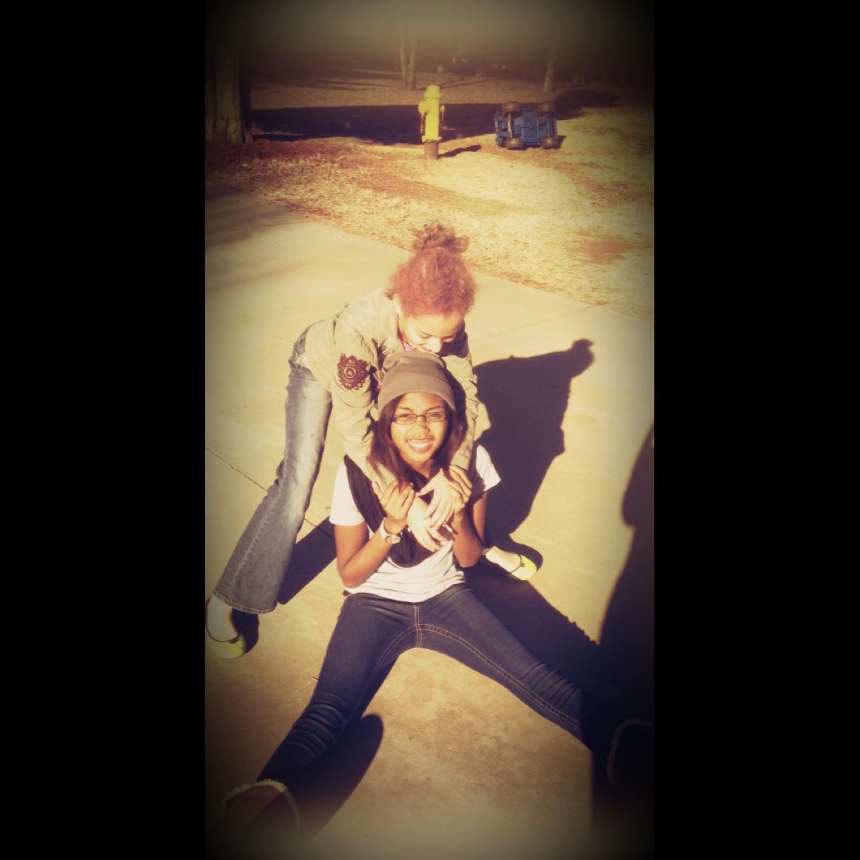 #FollowBack | #SchoolTwitter | #RestEasy Lester Tyrone Levine Jr 09/13/13 ❤️ #Ayeoo #YNG |