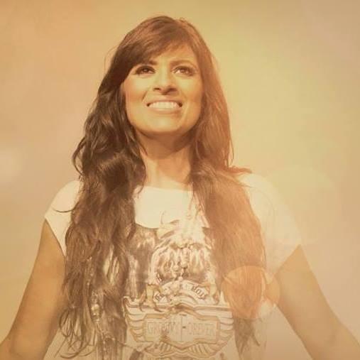Fã clube da cantora gospel @PraFeBrum com novo álbum  por título Da Eternidade ADM : @thalesoficiial