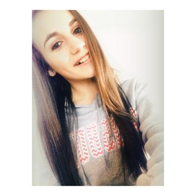 go follow @mik_davidson