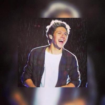 I love One Direction❤️❤️I'm Directioner and I'm also Niall's Girl❤️FOLLOW ME AND I BACK 04.07.2014 concert One Direction Bern Switzerland BEST DAY OF MY LIFE