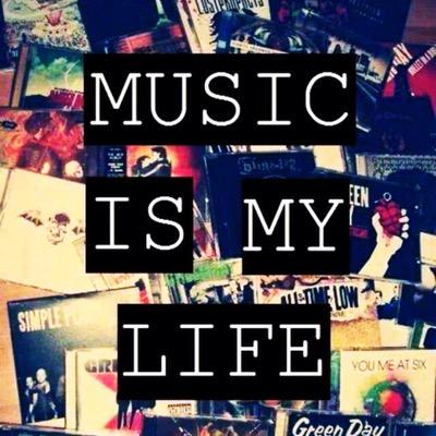 Salvo280's profile picture. Non è che non ti parlo. Non è che non lo faccio. Non centra qui il coraggio. Ma centra l'imbarazzo.