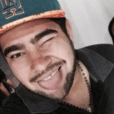 vou além do que se imagina, busco além do que espero sou além que isso muito mais que se possa perguntar ou pensar