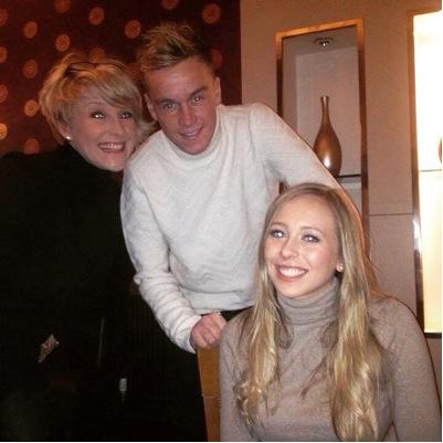 93CM's profile picture. 