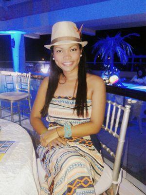 Todos los dias son hermoxos porq Dios t a dado un dia mas de vida./ sigueme :*I student of university.. I like dance I love baby