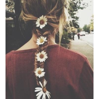 basicbitches127's profile picture. 