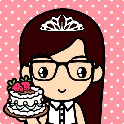 hi my name is MaiSee! I am hmong and I am very girly. I luv anything pink and luv sweets!