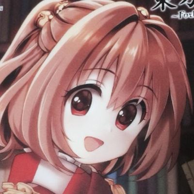 いらっしゃいませ、どのような本をお探しですか？ …私に関する本？それならこちらですっ！3/2更新→https://t.co/ZUJaPh4t8j お気に召しました？召しませんでした？ お気に召されなかったのなら残念ですがまたの機会に、ですね。私の一番大好きで大切な方です…♪ @yamabiko_83
