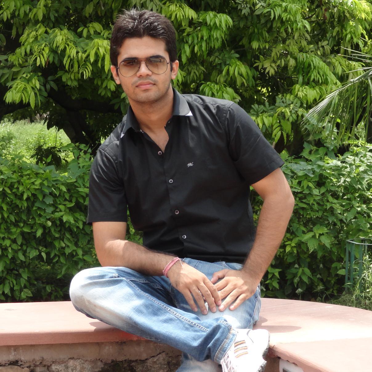 iamtusharbhatia's profile picture. 