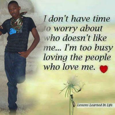 hussein_ze's profile picture. 