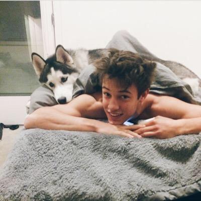 I'm not gay but I definitely would go gay for Cameron... #fanboy