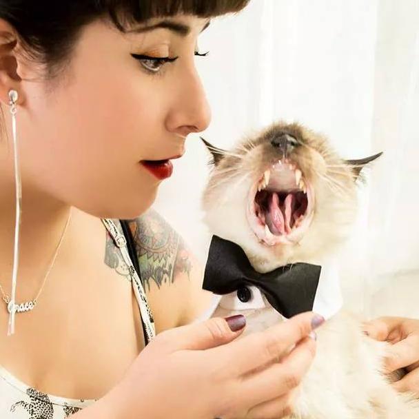 Colombian living in Ireland. Community Drugs Worker in West Co.Waterford. Also:crazy cat lady, bad singer, sociologist, good cook, loud talker, rock-and-roller.