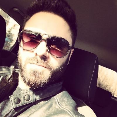ilginç - tuhaf - dengesiz - tutarlı tutarsız - narsist...