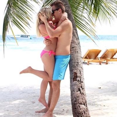 Bibi + Julian = Traumpaar ❤️❤️ #bibinator und #jenco forever // love them ❤️ 29.10.14 JULIAN FOLGT MIR❤️❤️❤️