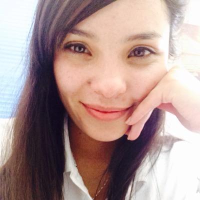 Enfermera, feliz de la vida, mirando hacia un futuro skinny #cosplayer reciente =D