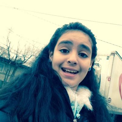 hey please follow me on instagram:__andrea__1121