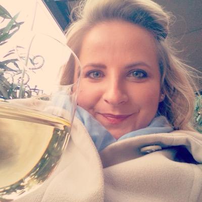 lamb_karen's profile picture. Northen Soul, Bruce Springsteen, AV Geek, MCFC, Brandy, Red Wine, Laughing, Rory and Ciaomhe. Microbiologist. Remember its nice to be nice