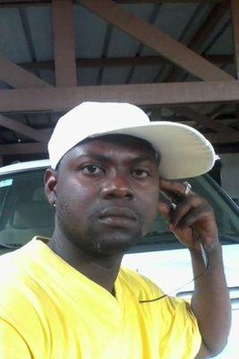 konate_momo's profile picture. homme d.affaire