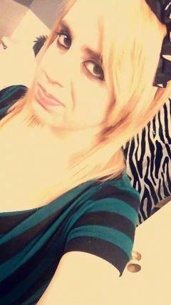 rawrrkittykorn's profile picture. 