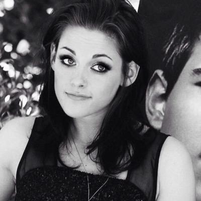 k is queen. r is king.