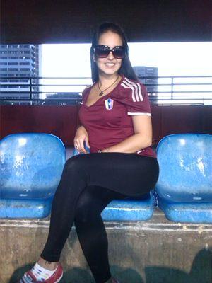 AndrewZerpa's profile picture. Disenadora Gráfica.... La vida x los colores ROJO-VINOTINTO