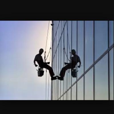 GavinSmit3's profile picture. Follows @essendonfc @kansascitychiefs @arsenalfc @okcthunder