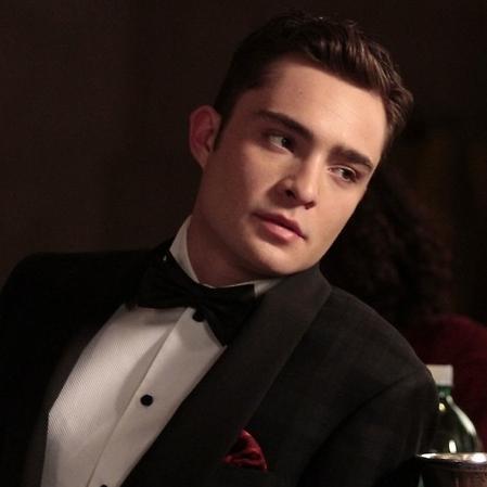 People like me don't write bios, they're written about. I'm... Chuck Bass. Contact: @helsyflores