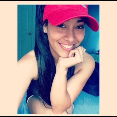 New Twitter, follow me (: