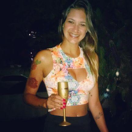 Instagram: anaaajordao