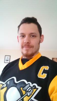 profoundly Deaf Hockey nutjob who loves to play + watch hockey! loves rocking out to metal!!! playing on xbox!!!