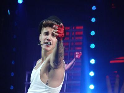 When things don't work out, it's not a reason to give up♡| This account is dedicated to my hope of becoming the OLLG, owned by: @ihopetobeollg♡