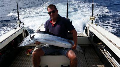 lunny12's profile picture. 